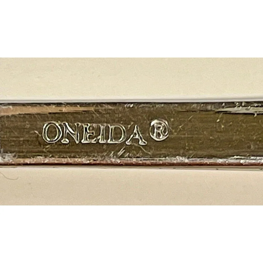 Oneida Silver Emma Mirror Stainless Steel Flatware set (4) 6 1/4